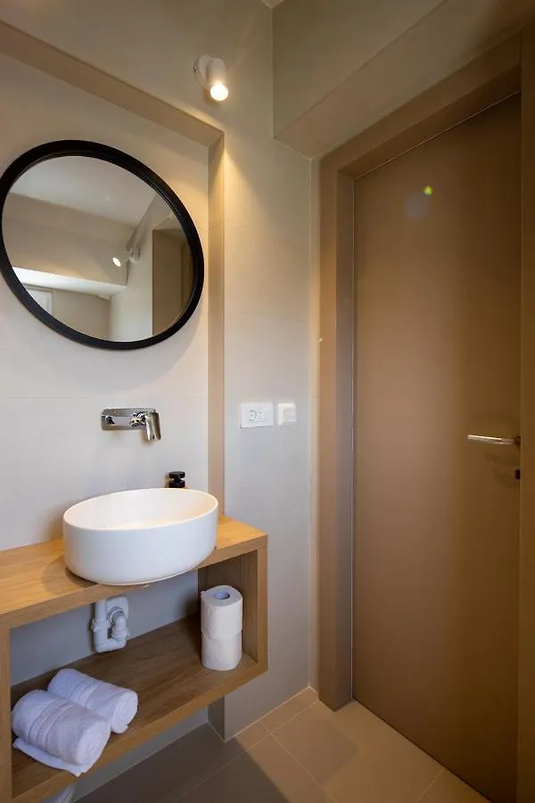 Lumaja Luxury Apartman Biograd Na Moru Apartamento