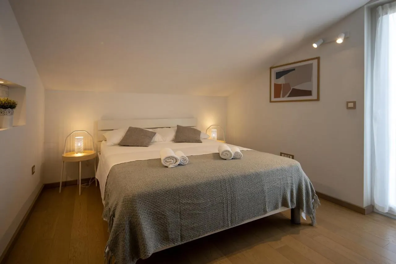 Lumaja Luxury Apartman Biograd Na Moru Apartamento