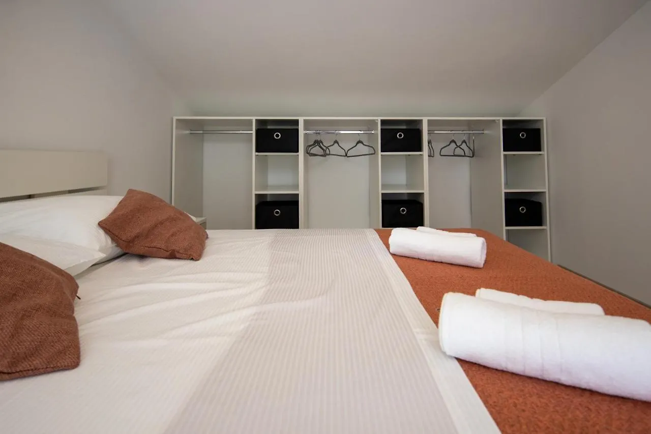 Apartamento Lumaja Luxury Apartman Biograd Na Moru